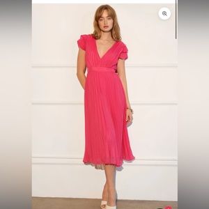 💛5 for $50 ADELYN Rae daisy pleated tie back midi dress